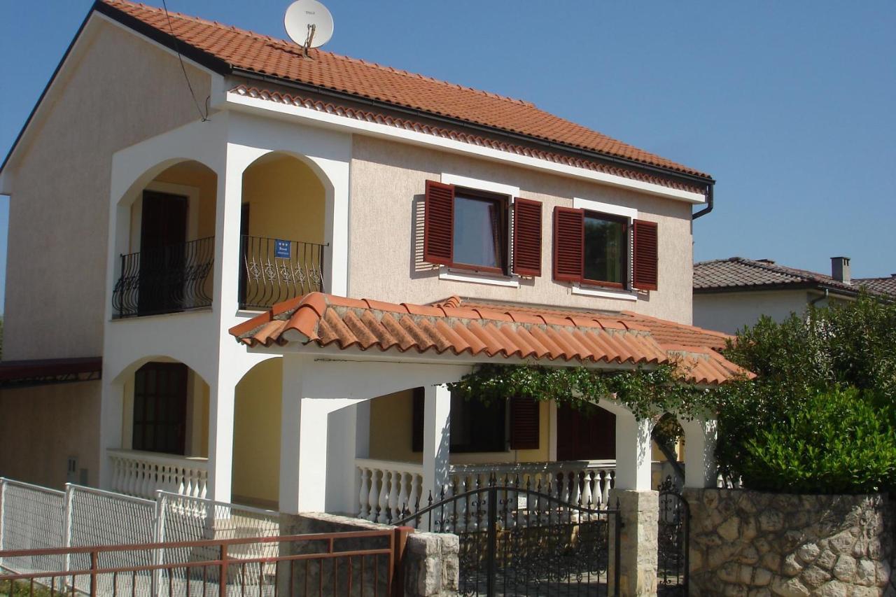 Studio Apartment Branka Malinska Ngoại thất bức ảnh